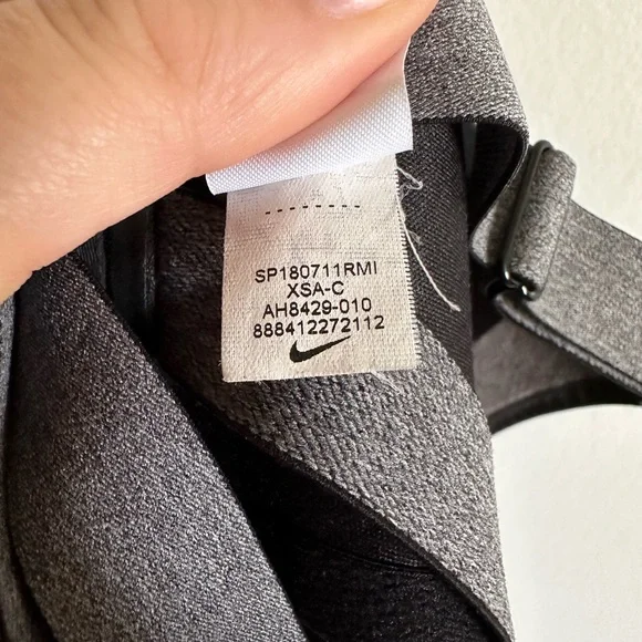 Nike Studio Light Support Strappy Athletic Sports Bra size XS EUC - Picture 15 of 15